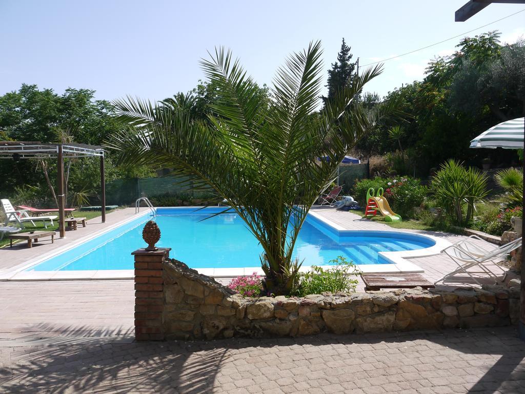 Casa Vacanze Laura Villa Caltanissetta Room photo